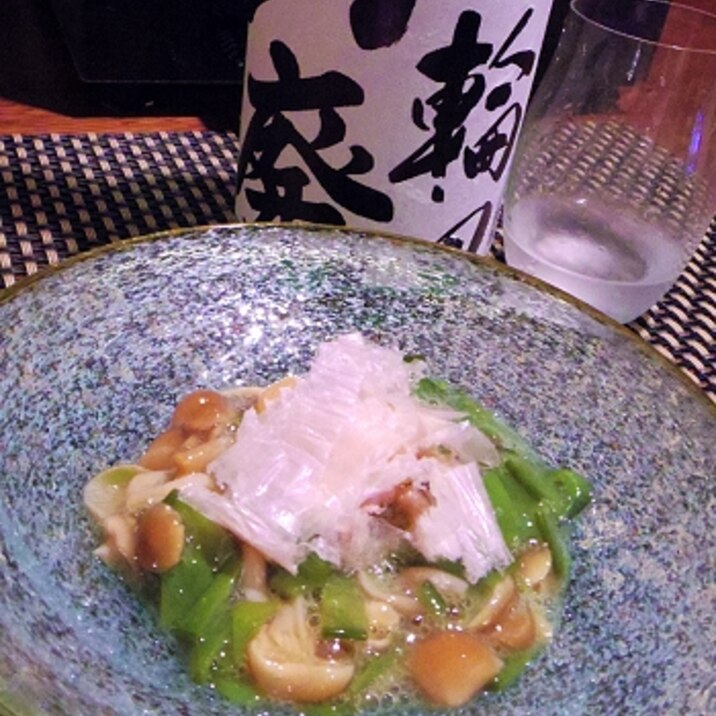 おうち居酒屋、なめことめかぶのポン酢和え